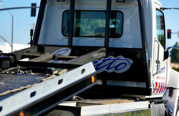VMS board on tow truck
